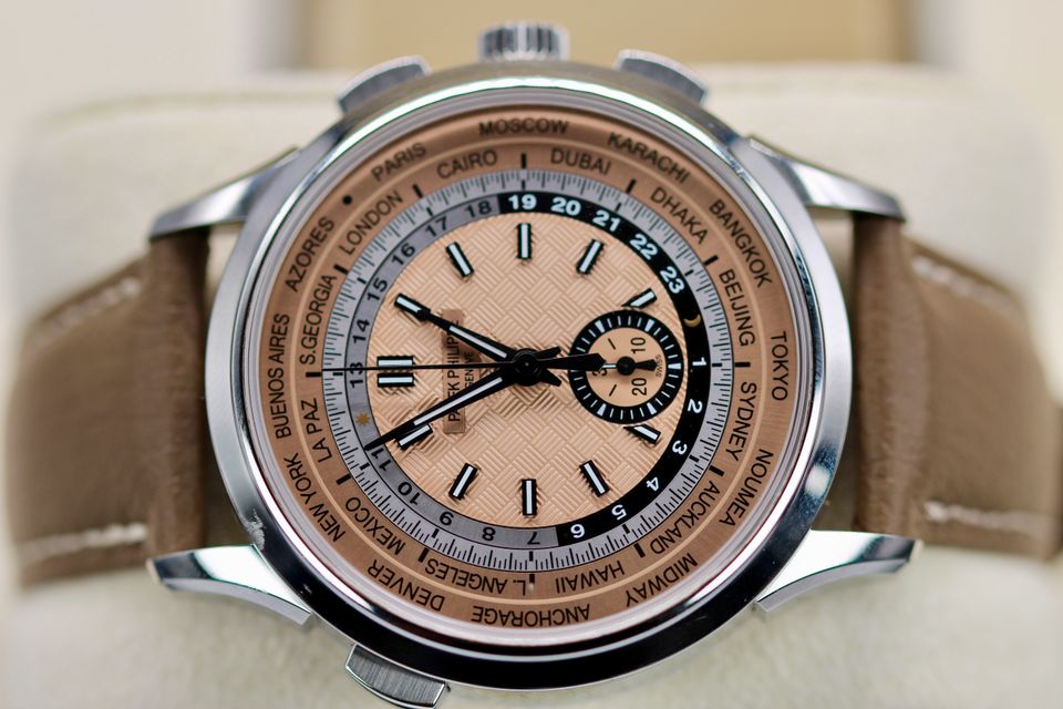 Patek Philippe Complications 5935A-001 Image 5